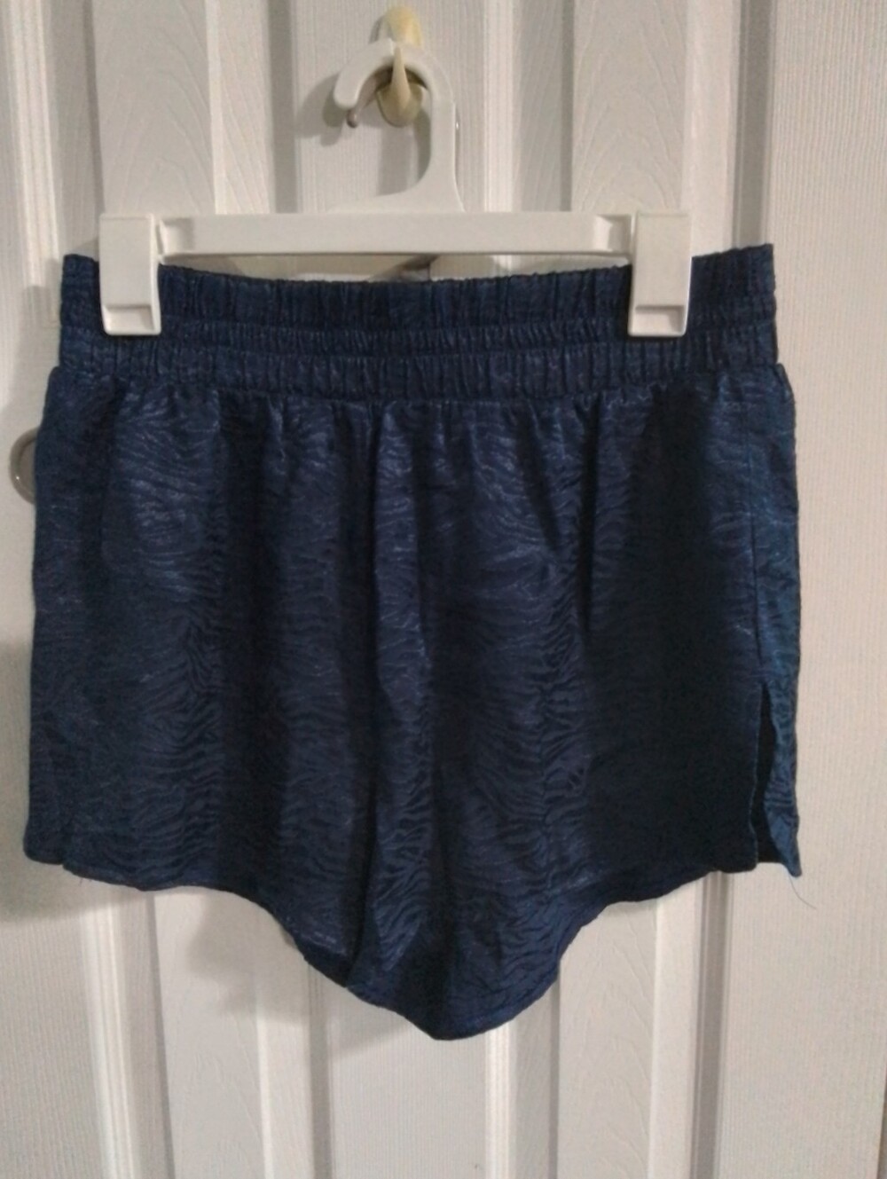 Victoria's Secret Navy Textured Elastic-Waist Athletic Shorts